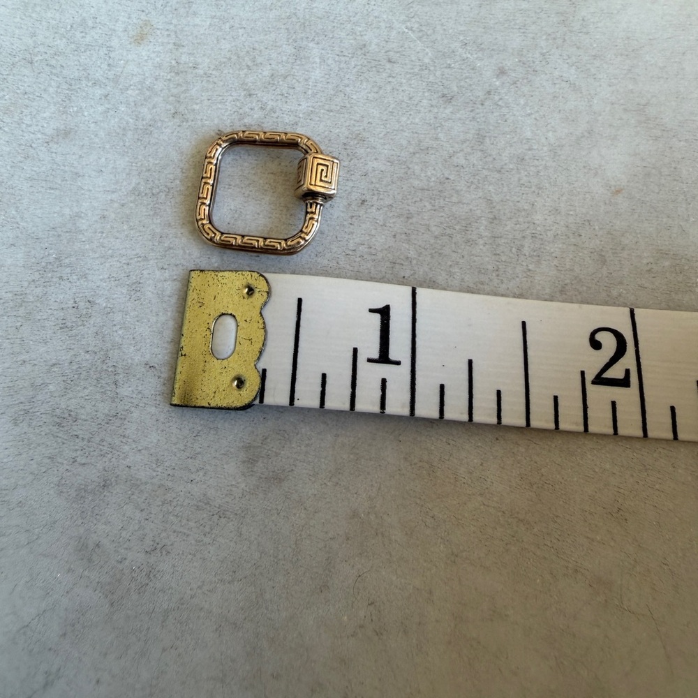 Marla Aaron baby meander in 14kt YG - Picture 4 of 4